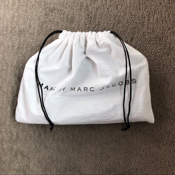 Marc by Marc Jacobs 'Sophisticato Geometric' 👝 - Picture 8 of 9